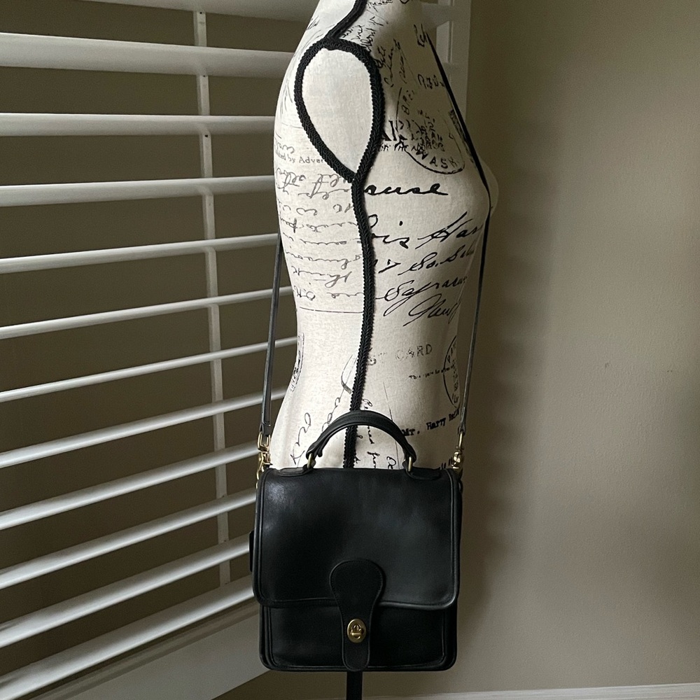 Vintage Coach 5130 Station Bag - Picture 3 of 16